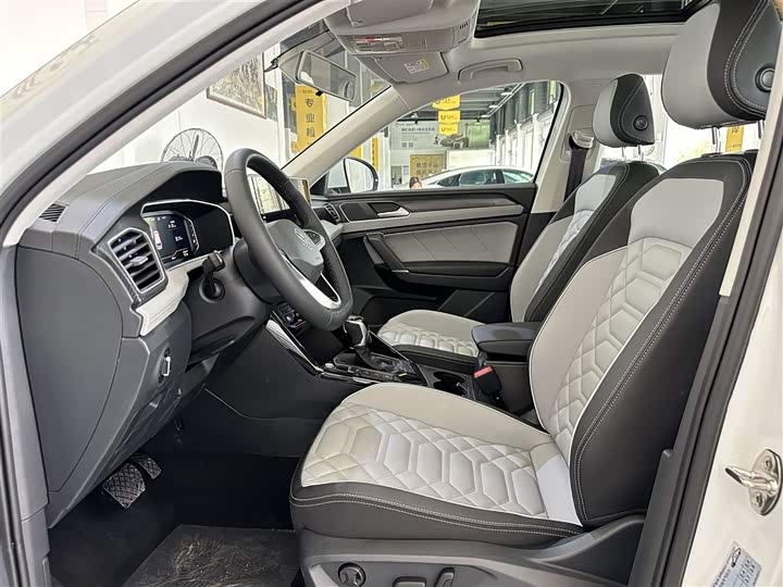 Фото 4 - Volkswagen Tayron