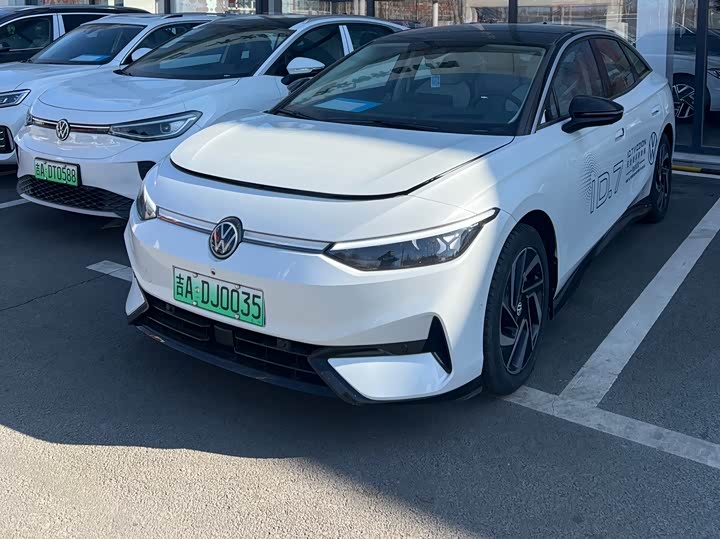 Фото 1 - Volkswagen ID.7 Vizzion