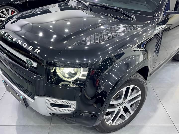 Фото 2 - Land Rover Defender