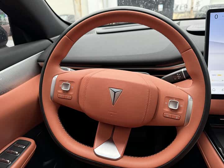 Фото 7 - Changan Deepal S05