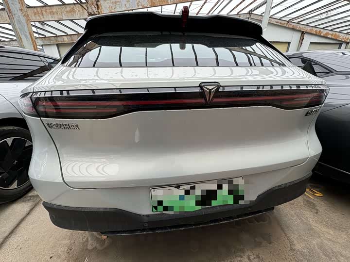 Фото 8 - Changan Deepal S05