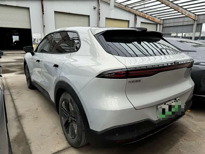 Фото 9 - Changan Deepal S05