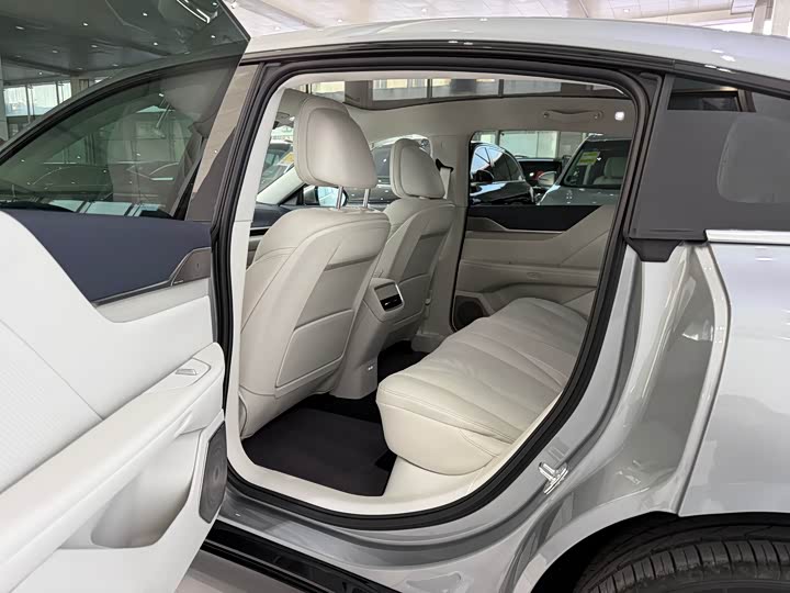 Фото 9 - Buick Electra L7