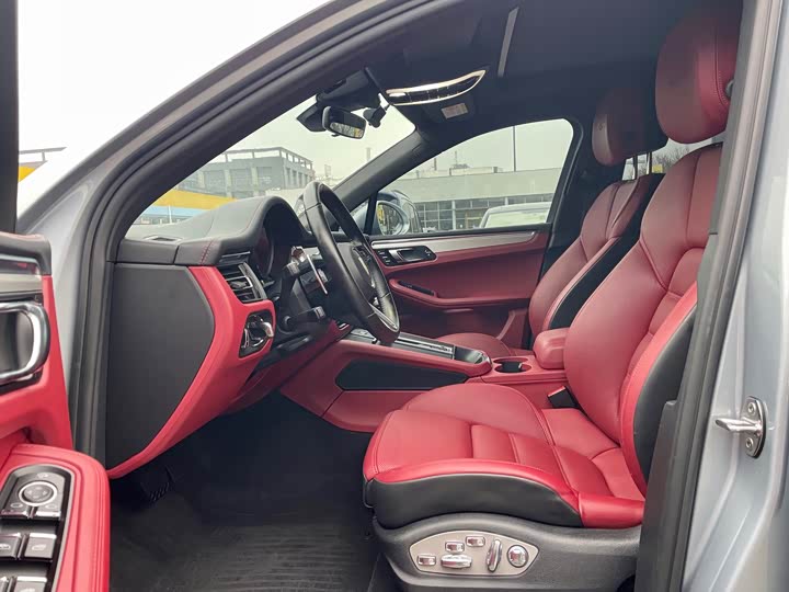 Фото 6 - Porsche Macan