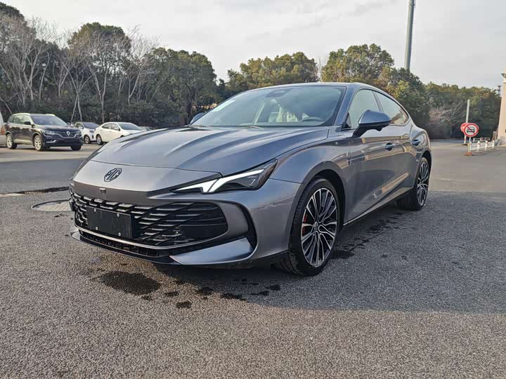 Фото 1 - MG Motor 7