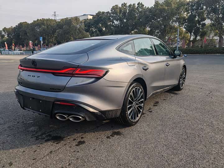 Фото 6 - MG Motor 7