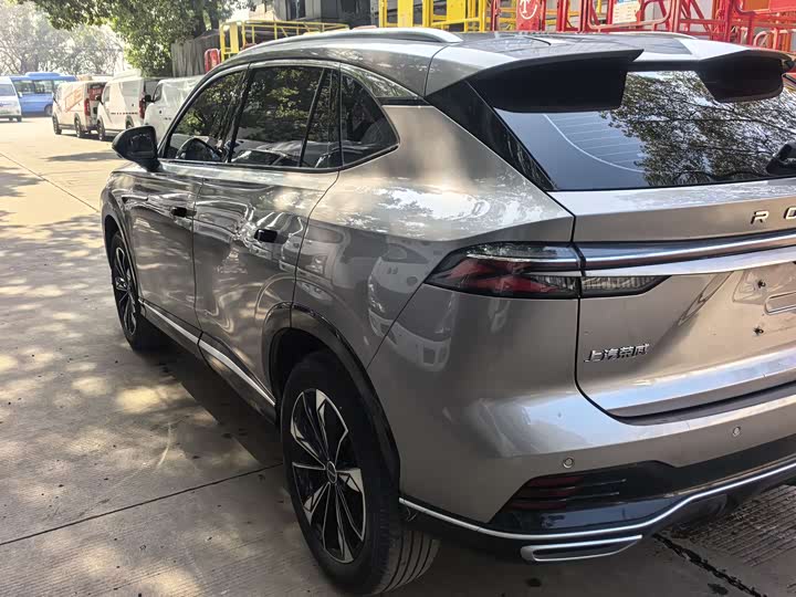 Фото 5 - Roewe RX5
