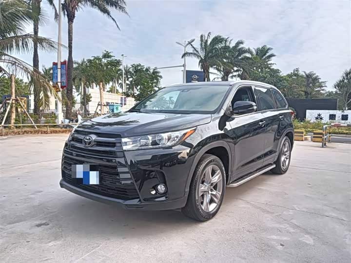 Фото 1 - Toyota Highlander