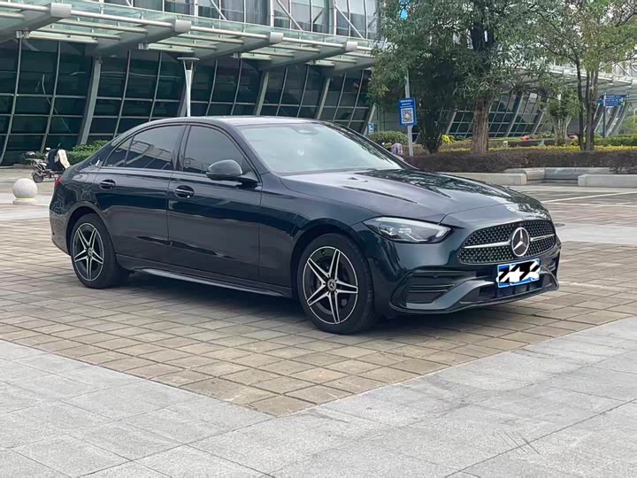 Фото 3 - Mercedes-Benz C-Class