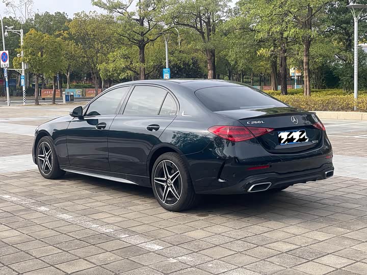 Фото 7 - Mercedes-Benz C-Class