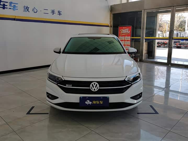 Фото 2 - Volkswagen Sagitar L