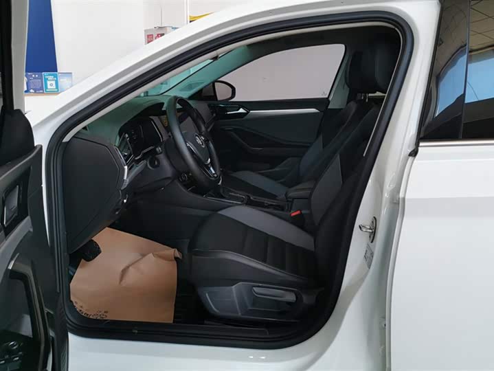 Фото 9 - Volkswagen Sagitar L