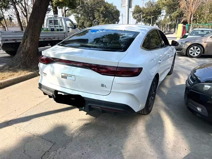 Фото 7 - BYD Qin L