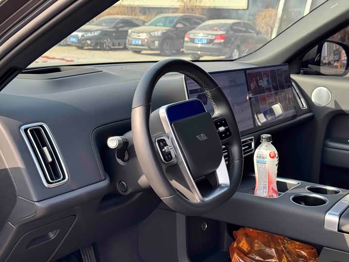 Фото 7 - LiXiang L9