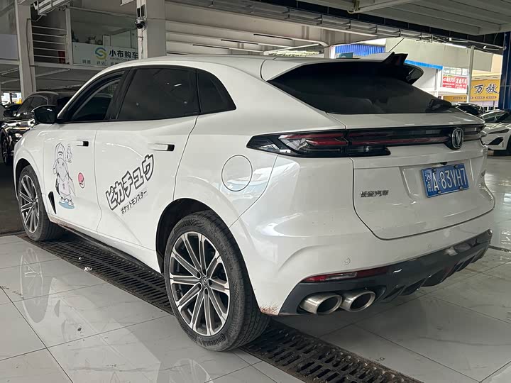 Фото 7 - Changan UNI-K