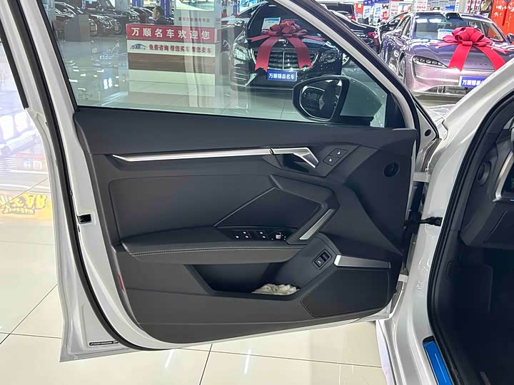 Фото 5 - Audi A3