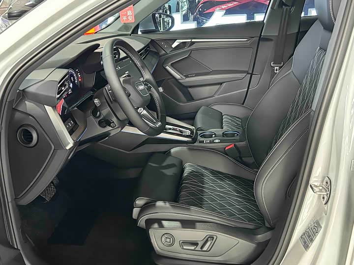 Фото 7 - Audi A3