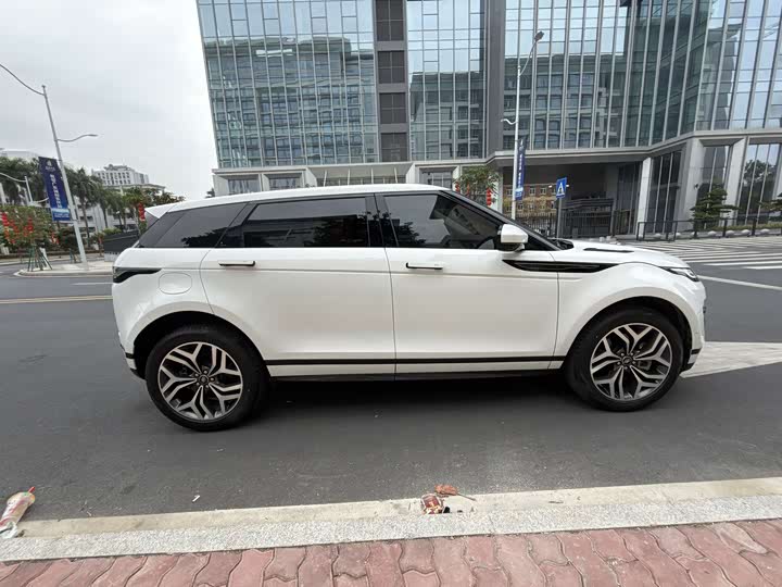 Фото 7 - Land Rover Range Rover Evoque L