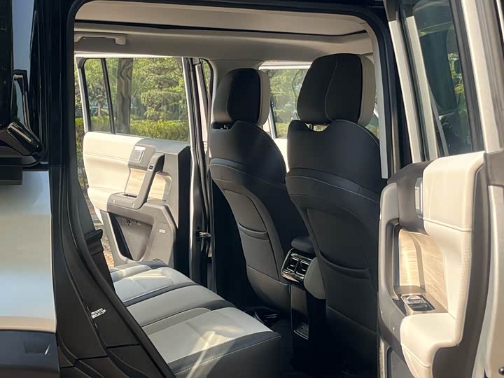 Фото 7 - Chery iCar 03