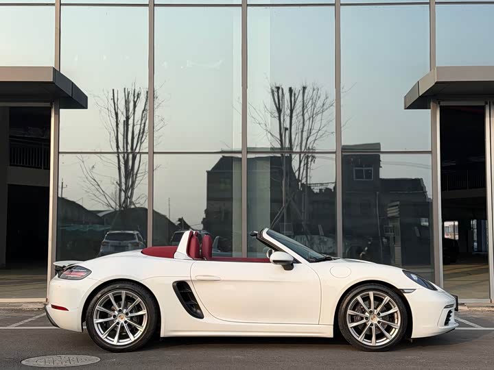 Фото 3 - Porsche 718