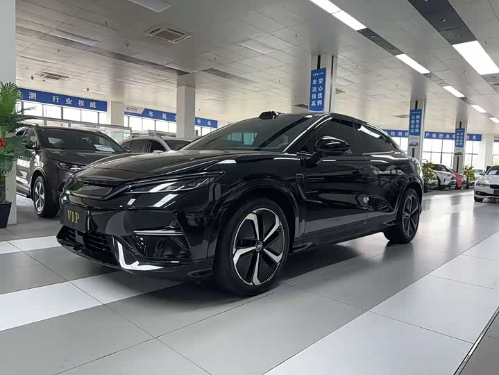 Фото 1 - BYD Song L