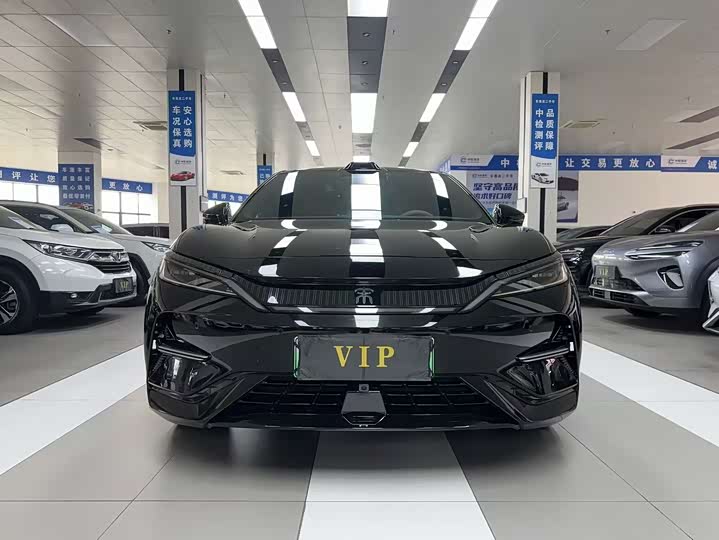 Фото 2 - BYD Song L