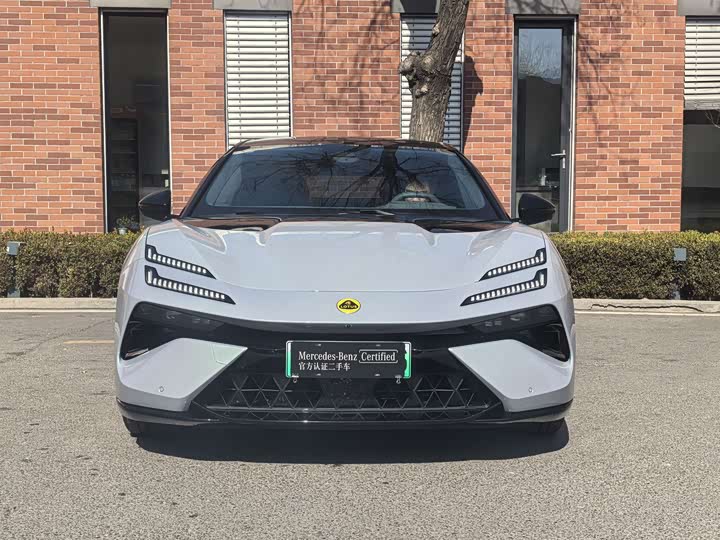 Фото 3 - Lotus Emeya