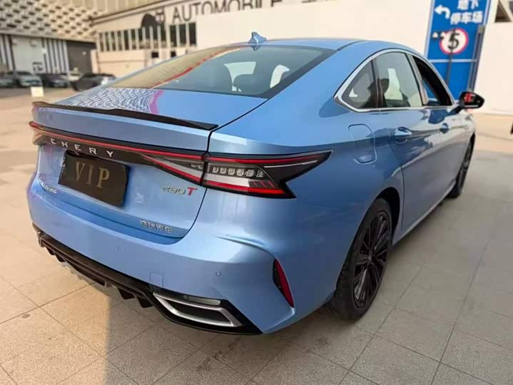 Фото 8 - Chery Arrizo 8