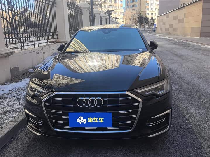 Фото 2 - Audi A6L