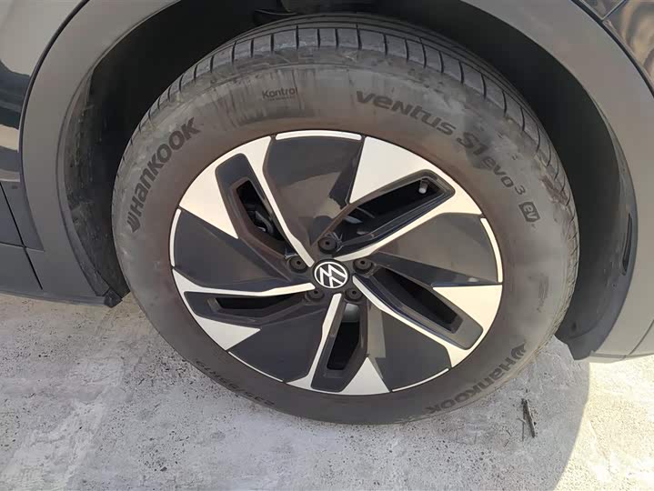 Photo 6 - Volkswagen ID.4 Crozz