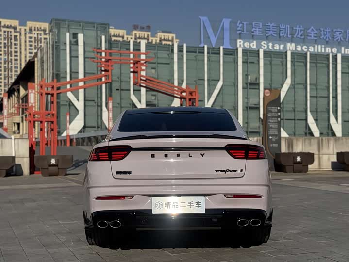 Фото 8 - Geely Preface