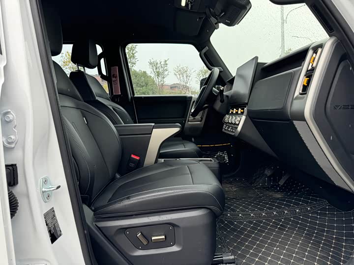 Фото 7 - Chery iCar V23