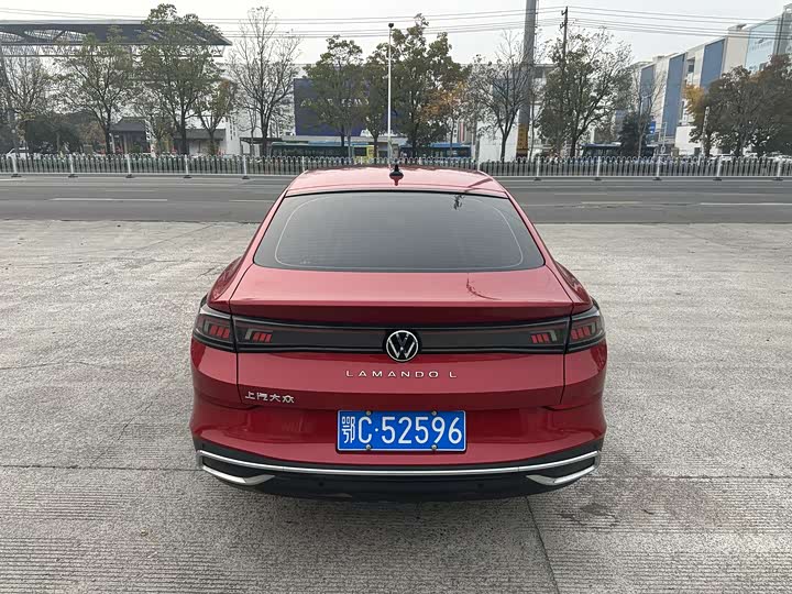 Фото 4 - Volkswagen Lamando L