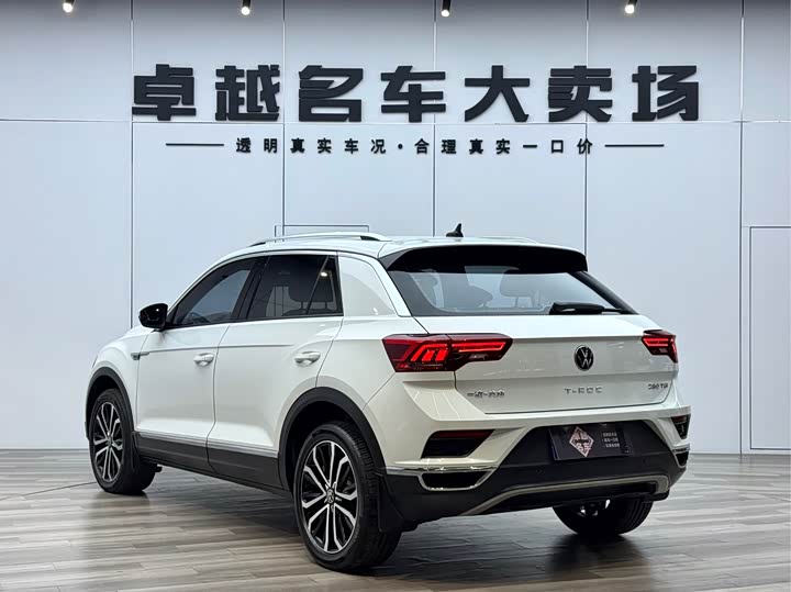 Фото 5 - Volkswagen T-Roc