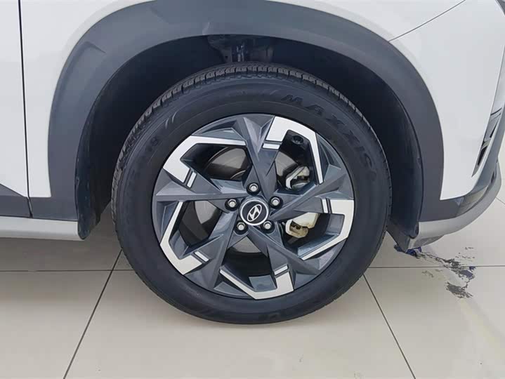 Фото 6 - Hyundai ix35 (Mufasa)