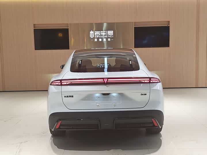 Photo 5 - Changan Deepal L06