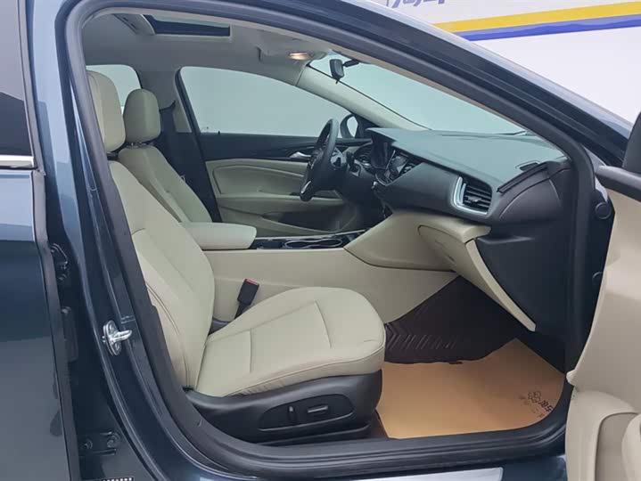 Фото 8 - Buick Regal