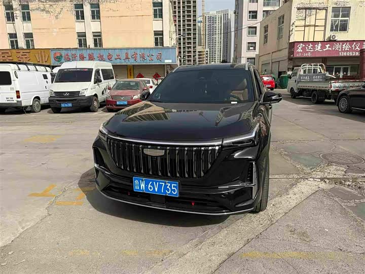 Фото 3 - Geely Atlas L