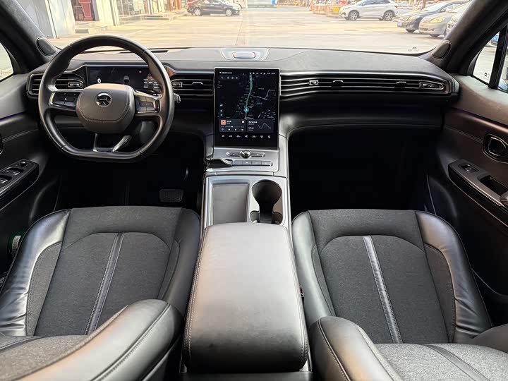 Фото 5 - Nio EC6