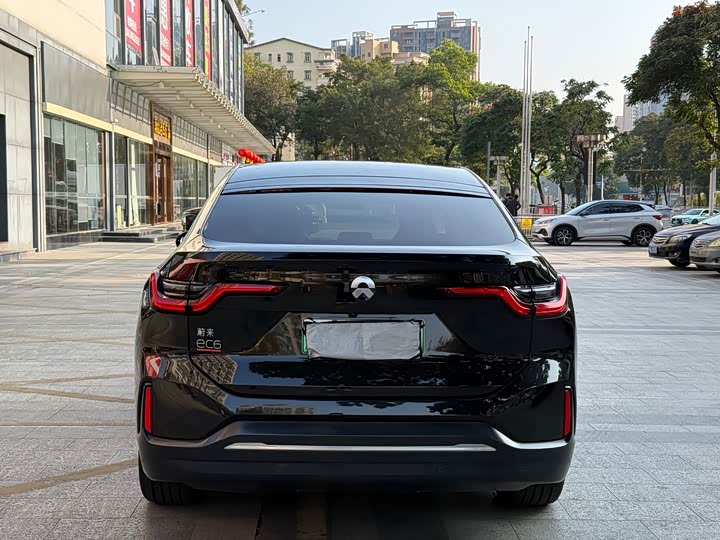 Фото 8 - Nio EC6
