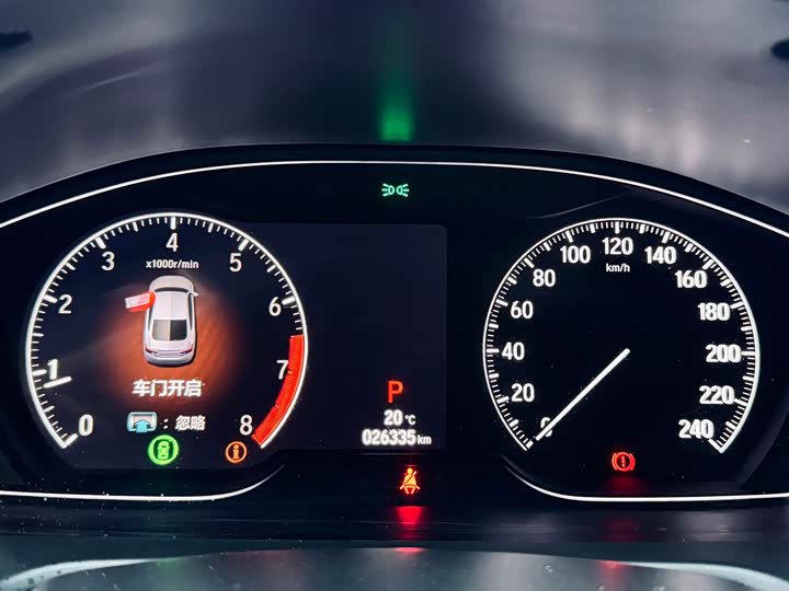 Фото 6 - Honda Accord