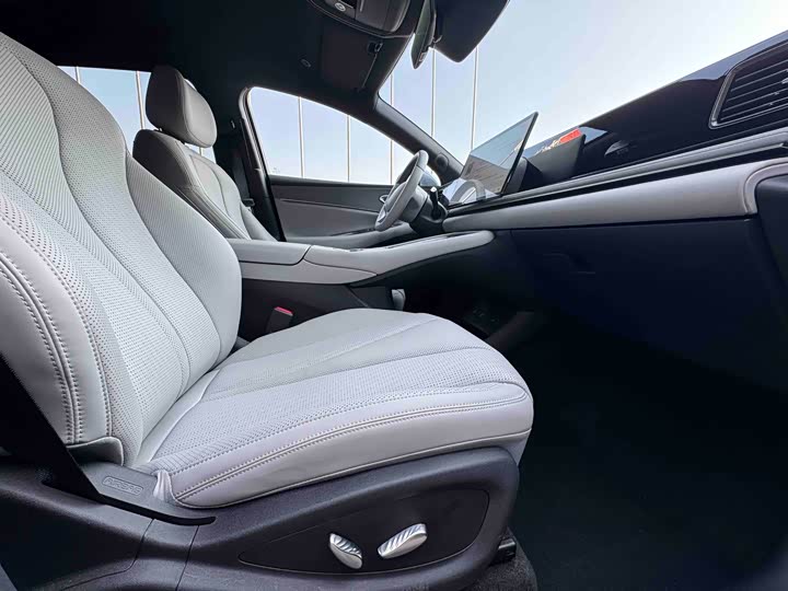 Фото 5 - BYD Sea Lion 06 Hybrid/EV