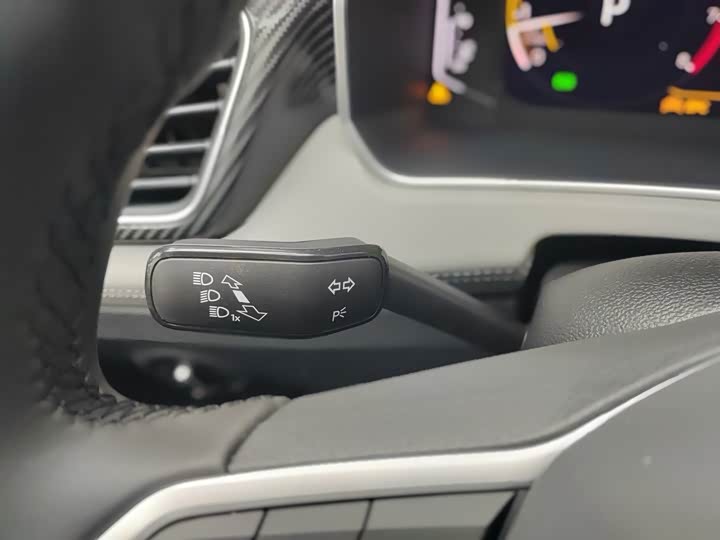 Photo 8 - Volkswagen Tayron