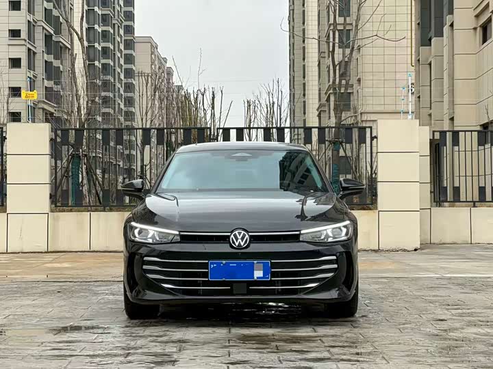Фото 2 - Volkswagen Passat