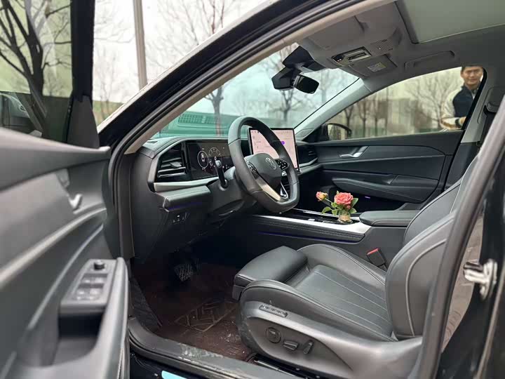 Фото 6 - Volkswagen Passat