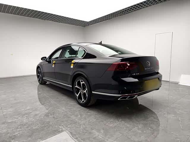 Фото 4 - Volkswagen Magotan