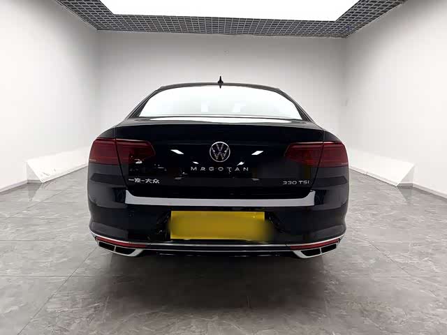 Фото 5 - Volkswagen Magotan