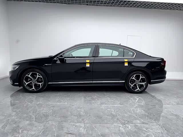 Фото 6 - Volkswagen Magotan