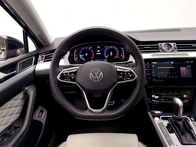 Фото 9 - Volkswagen Magotan