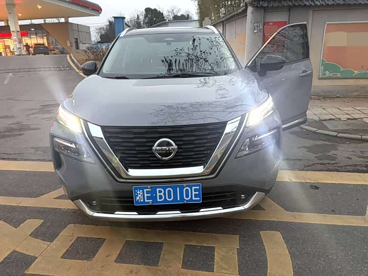 Фото 2 - Nissan X-Trail